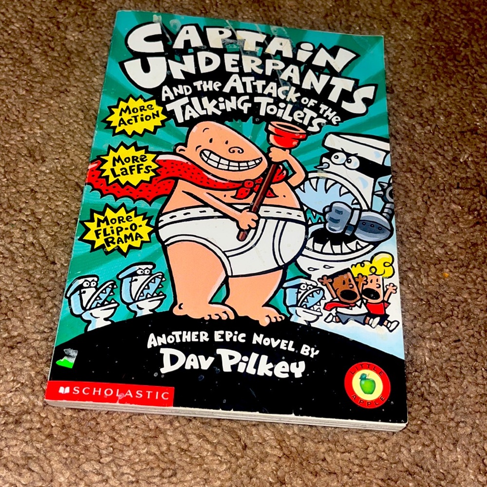 Lot of captain underpants books - Picture 5 of 6